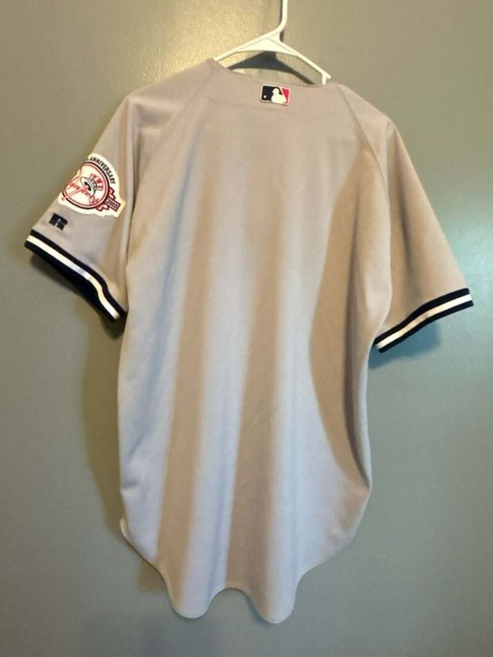 Vintage Russell Athletic New York Yankees MLB Gray Au… - Gem